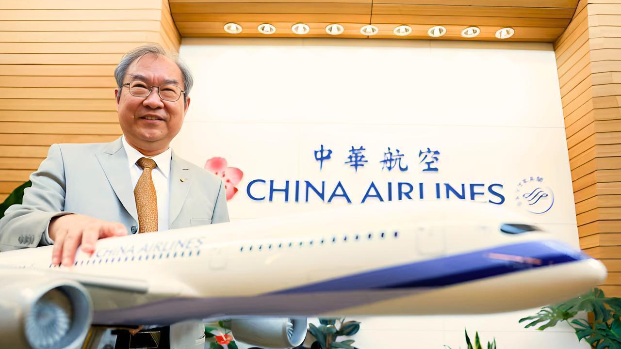 China Airlines Delays Jet Retirement Amid 787 Hold-Up