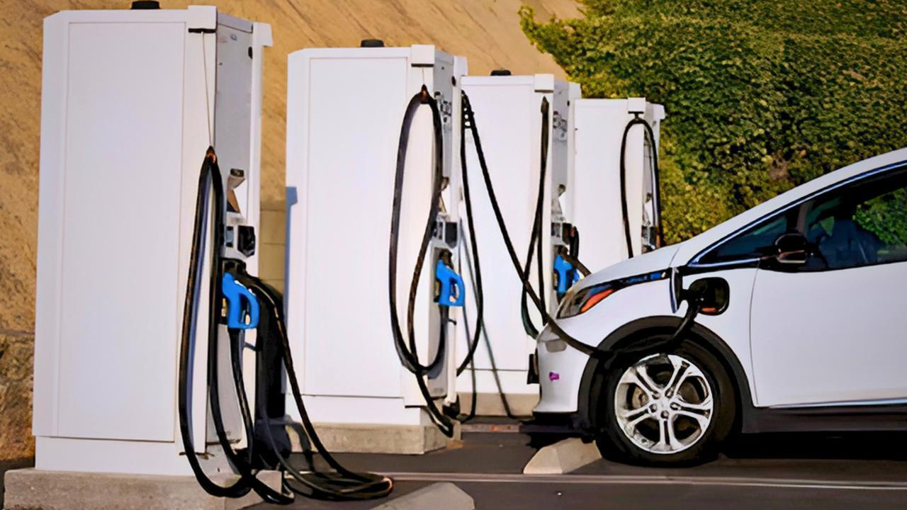 Paren Expands EV DC Fast Charger Network 4X in 6 Months