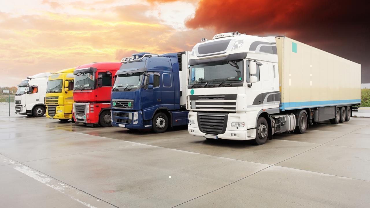 Ashok Leyland Wins Order for 200 Trucks from Logistics Firm