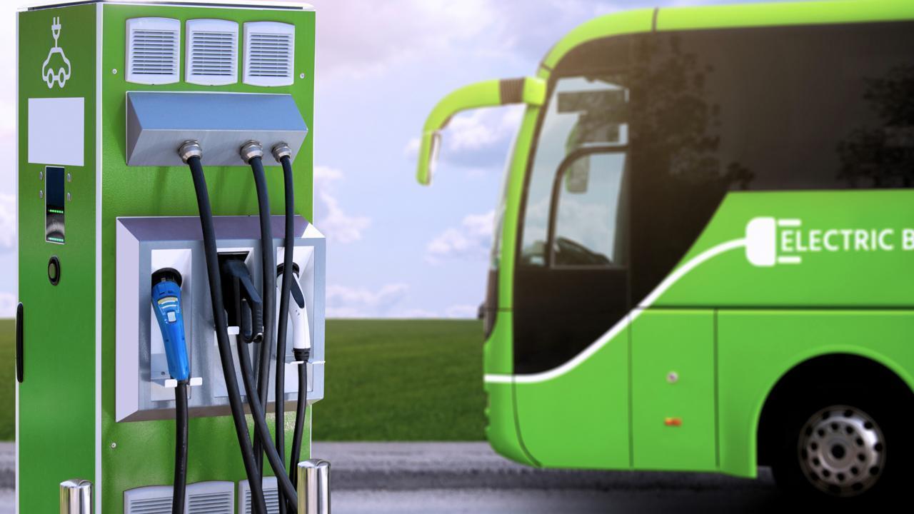 Delhi Adds 100 ‘Devi’ E-Buses to Boost Green Mobility
