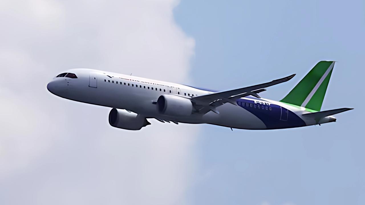Chinese Flight Makes Emergency Landing, All Safe