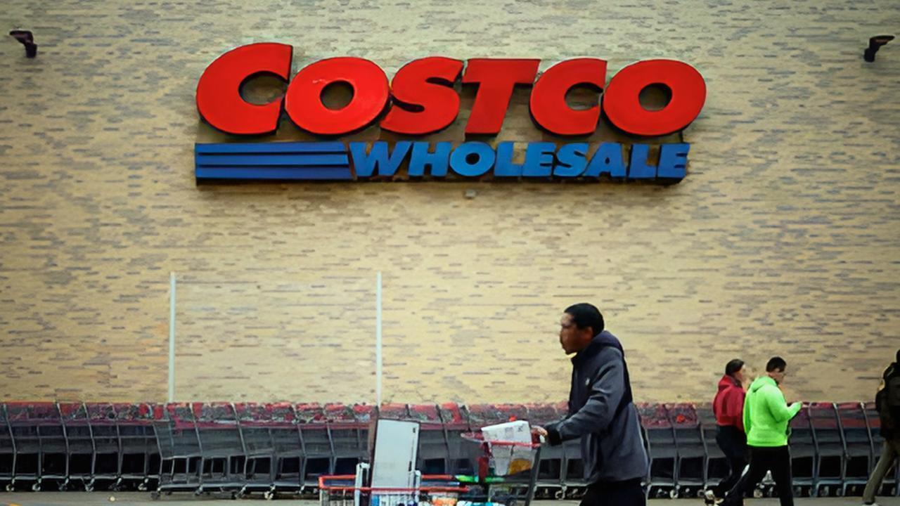 Costco pilots EV fast chargers with help from SpaceX Starlink.