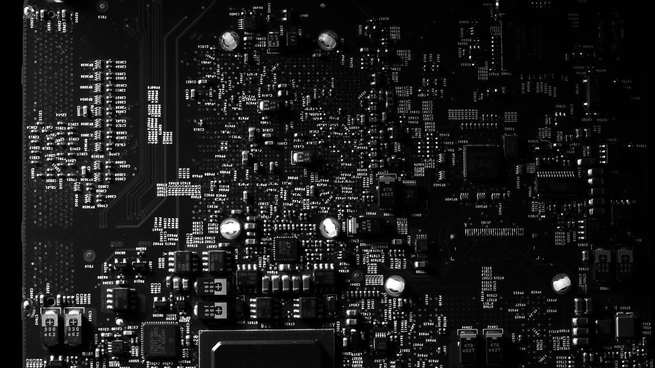 EU Mandates Carbon Labels on Imported Industrial Components