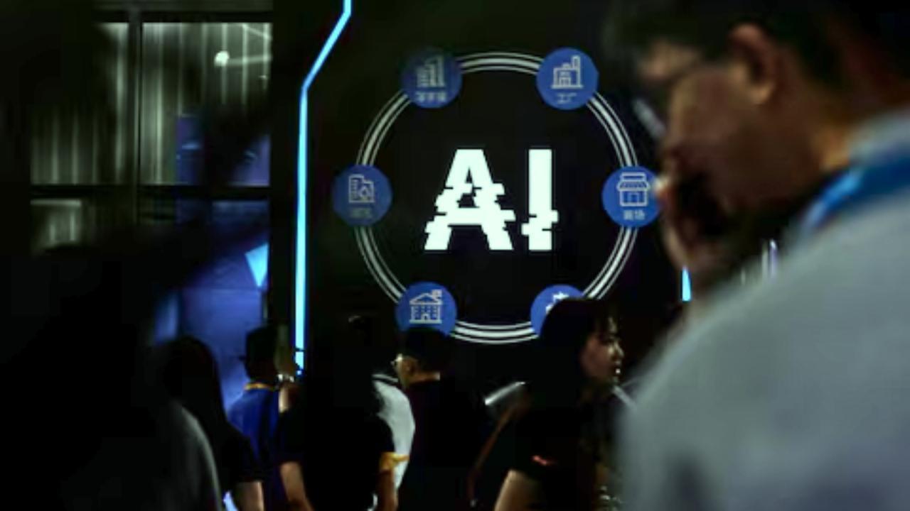 US Lawmakers Push to Ban AI Systems From China and Russia