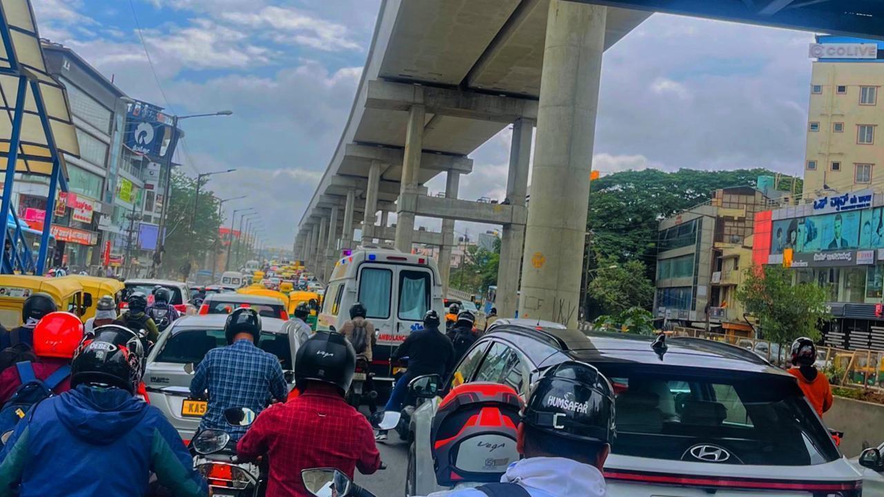 Bengaluru Traffic Woes: 117 Hours Lost, 95% Seek Shift
