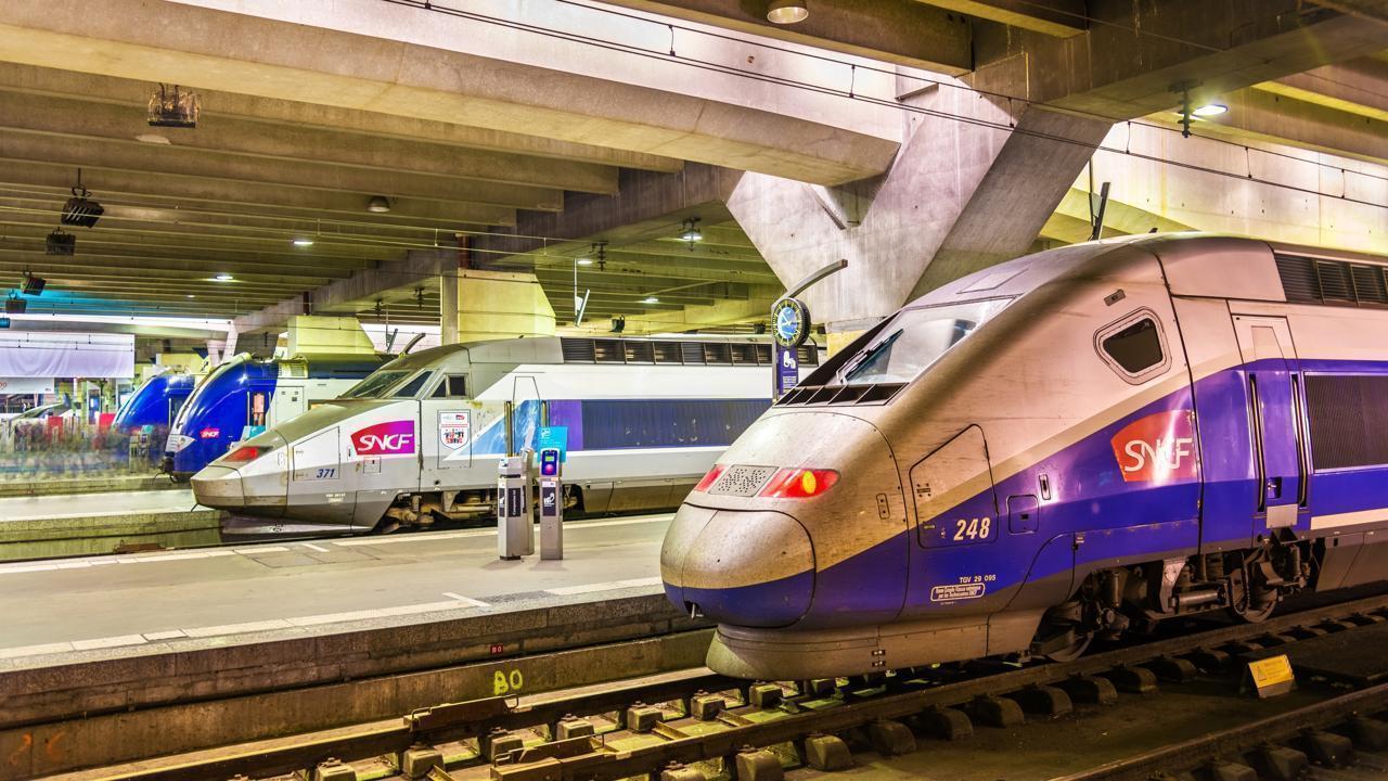 France Opens Rail Market to New Competitors, Challenging SNCF