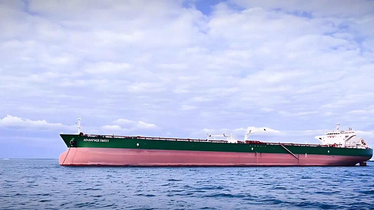 Iraq Frees Tanker After Smuggling Probe Ends