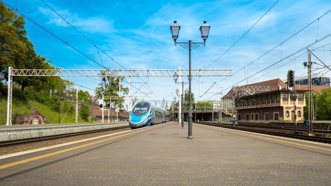 Poland Invests $350M in Modern Railway Projects