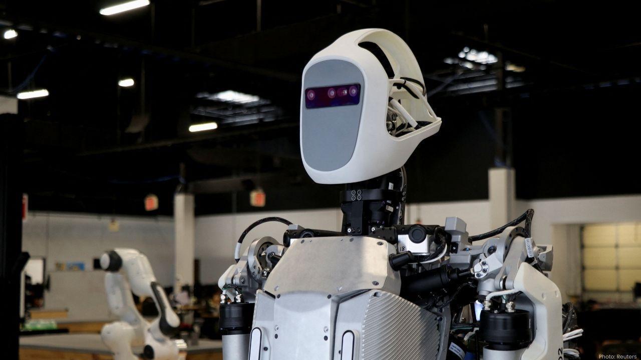 China’s Humanoid Robots Revolutionize Manufacturing Industry