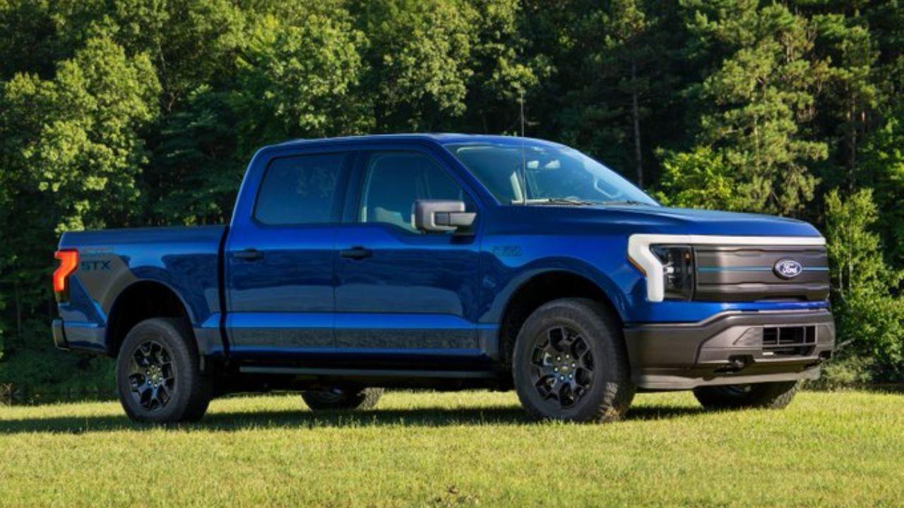 2026 Ford F-150 Lightning STX: Enhanced Range at No Extra Cost