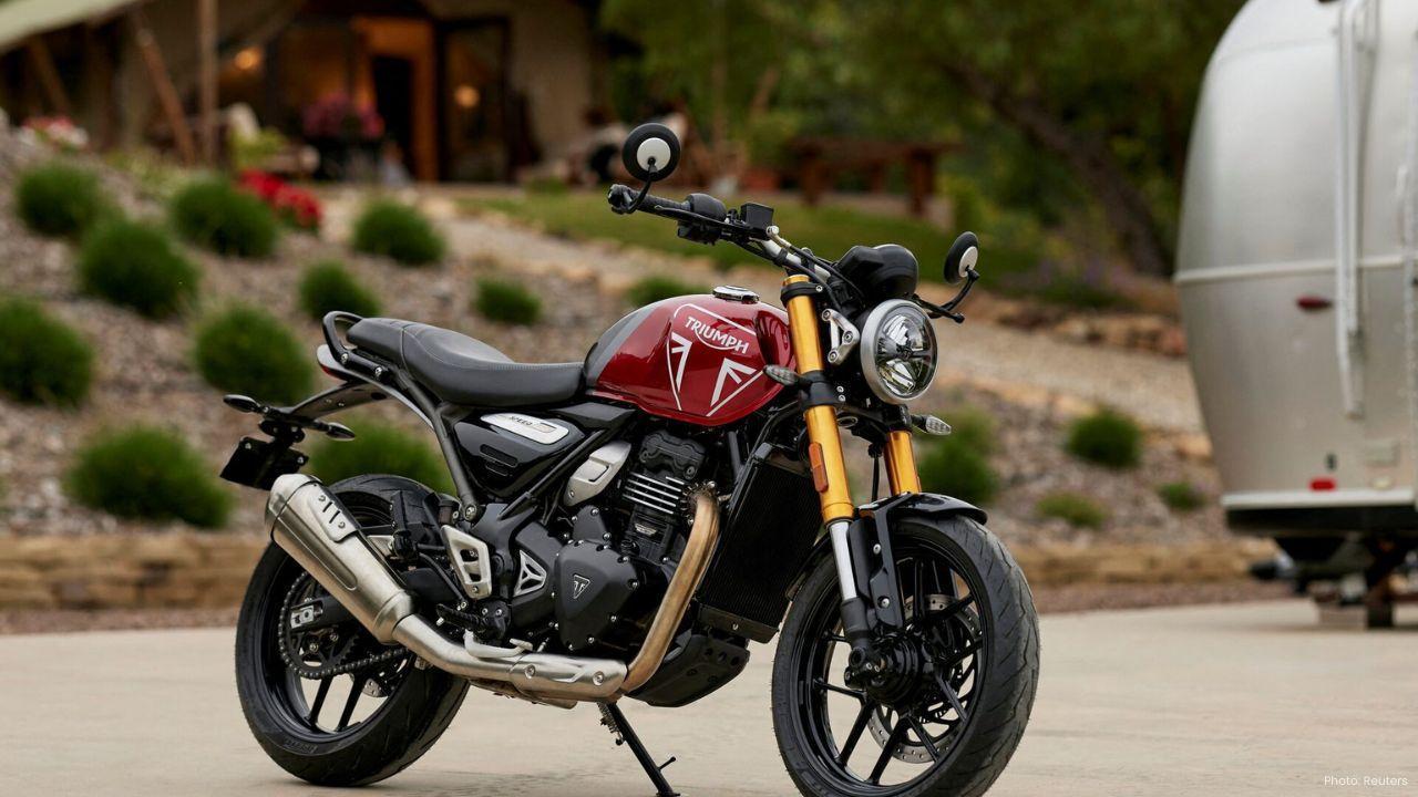 Triumph Trident 800 Spotted Testing with Tiger Sport Engine