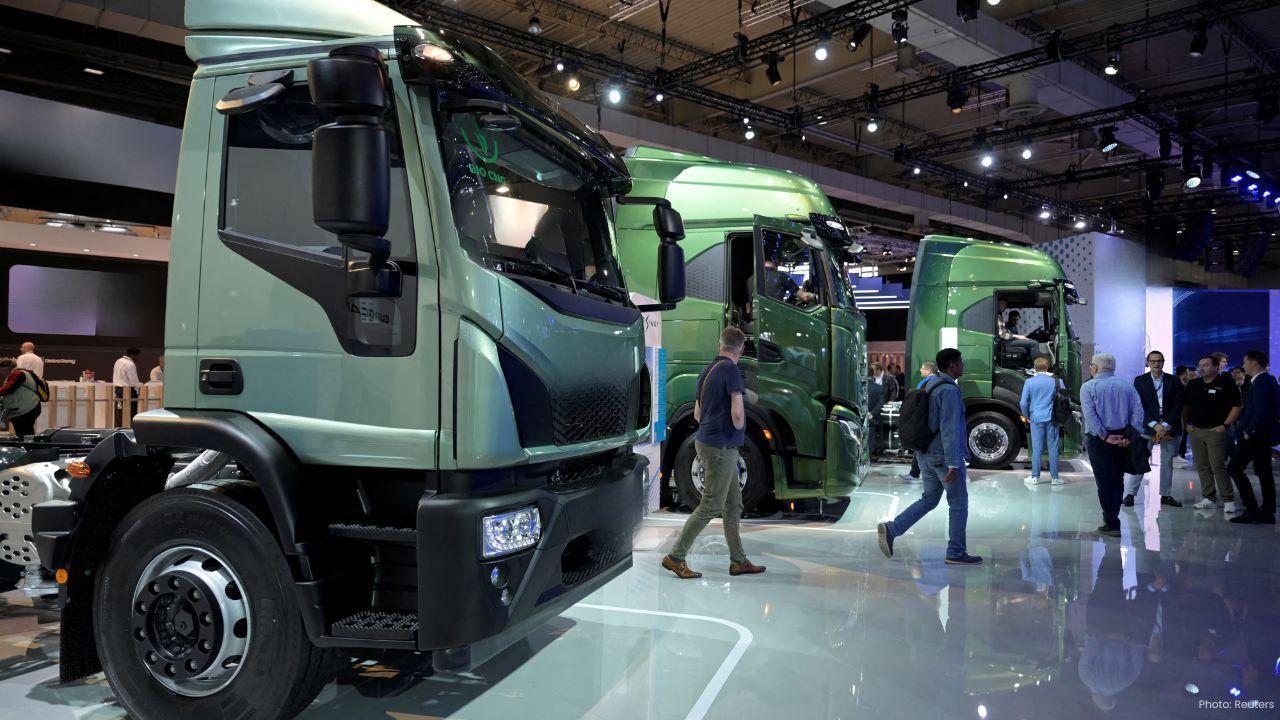 Tata Motors Reduces Commercial Vehicle Prices by Up to ₹4.65 Lakh