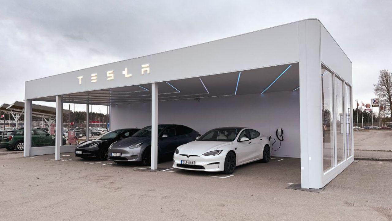 Tesla MultiPass Makes Public EV Charging Easy