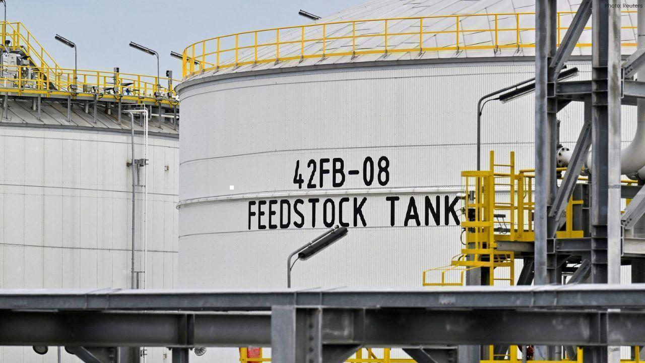 Cathay Cargo First to Launch Air-Land Fresh Lane for Perishable Goods