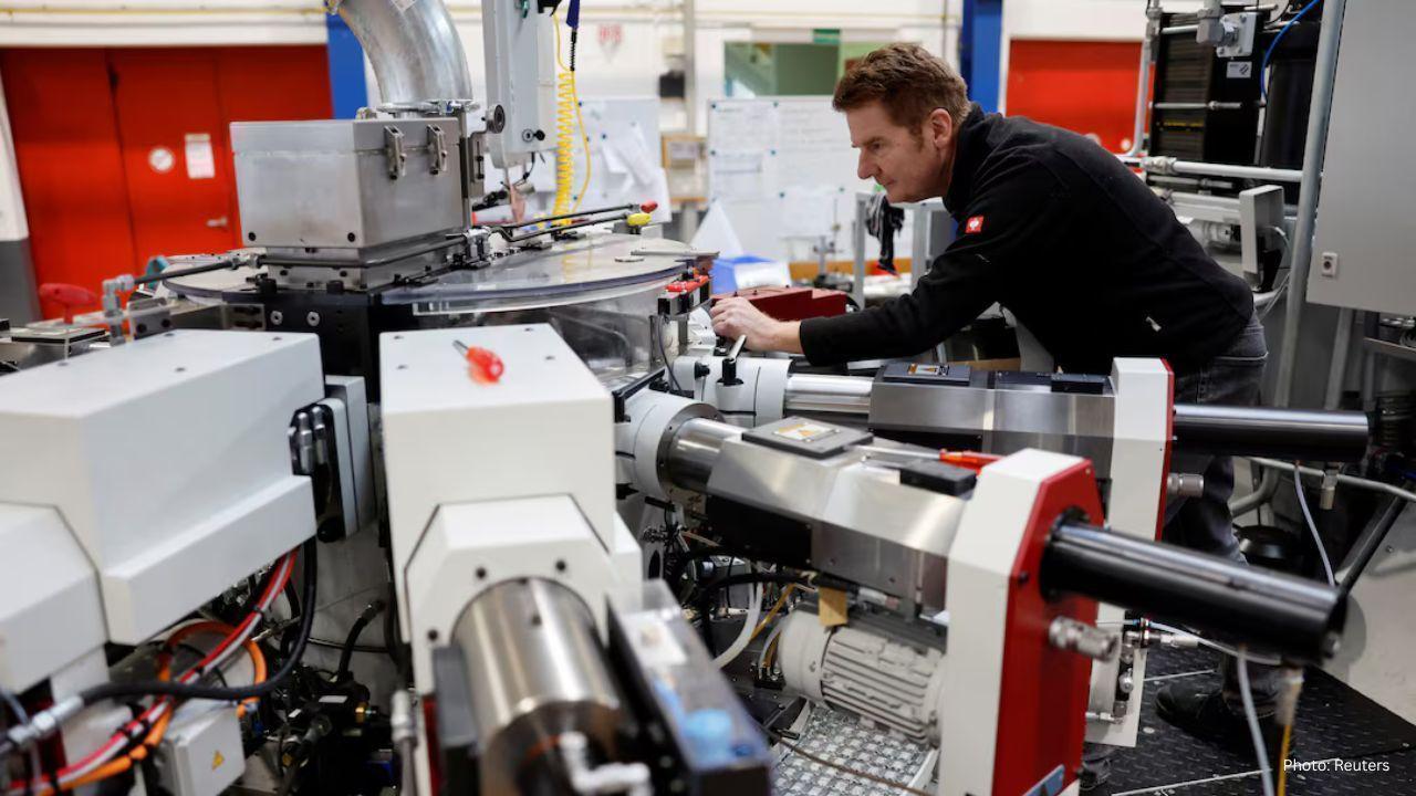 Swiss Machine Maker Struggles as Car Industry Slows and U.S. Tariffs Hit Hard