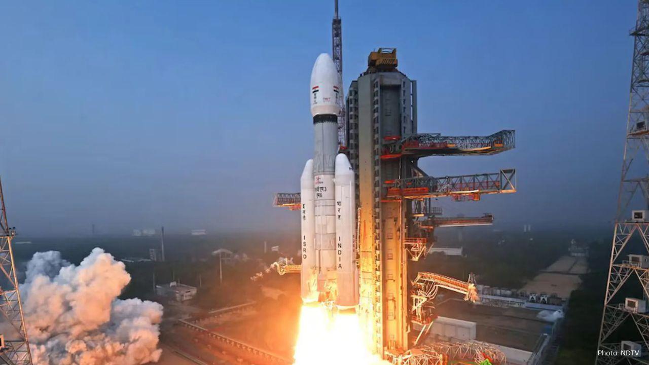 ISRO Strengthens Its Hold in Global Space Market with 390 Satellite Launches Since 2014