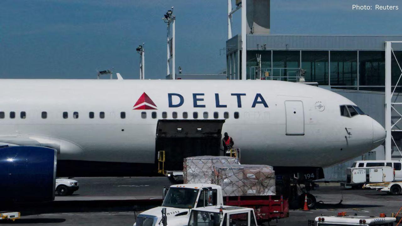 Delta Bets on Premium Travelers, Forecasts Strong Earnings Growth and Orders Boeing 787 Jets