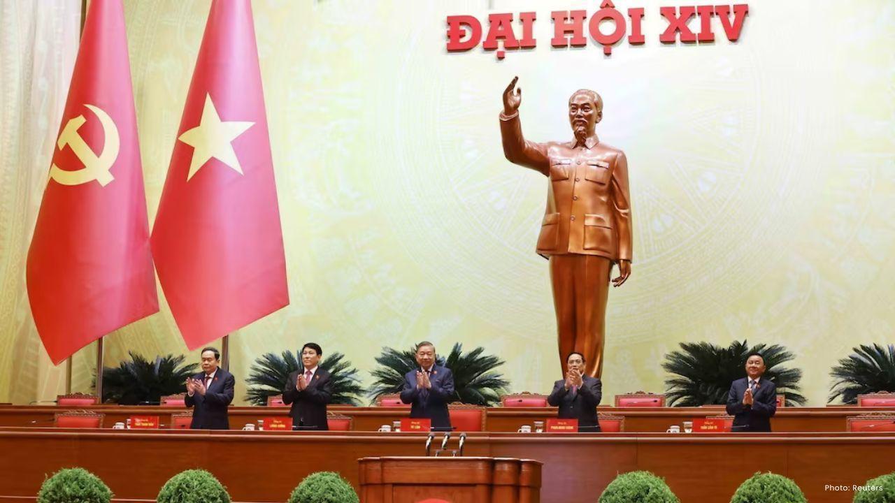 Vietnam’s Party Congress Tightens Security With Phone Ban and Offline Tablets