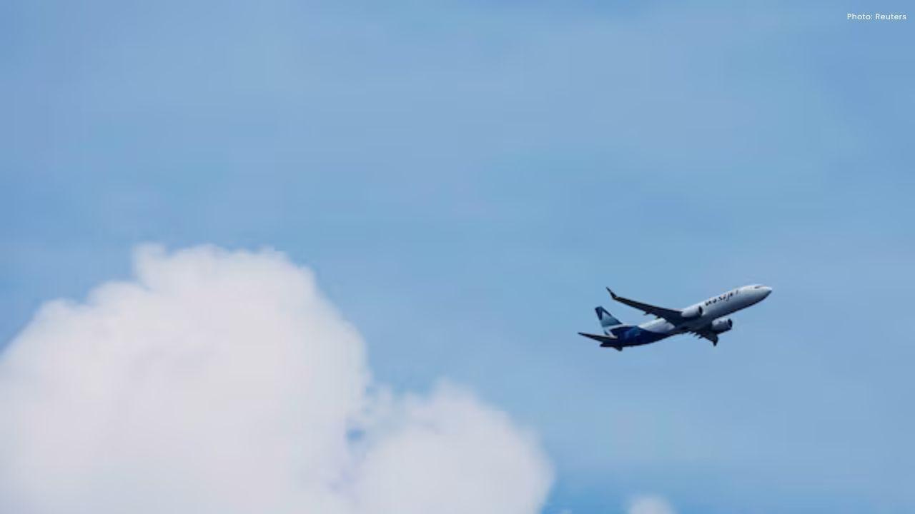 WestJet’s Seat Reversal Sends a Warning to Airlines Shrinking Economy Comfort