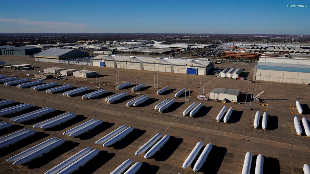 U.S. Foreign Contracts Surge to $244 Billion in 2025 as Boeing Orders Soar