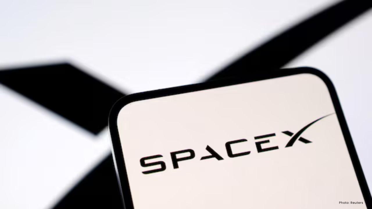 SpaceX Moves Closer to Going Public with Confidential IPO Plan