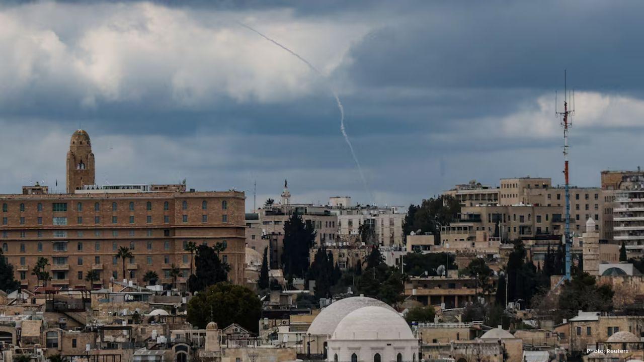 Airlines Cancel and Reroute Flights After US and Israel Strikes on Iran