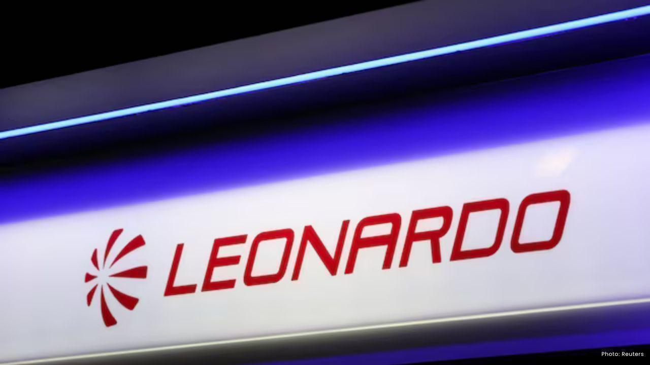 UK Awards £1 Billion Military Helicopter Contract to Leonardo, Protects Key Jobs