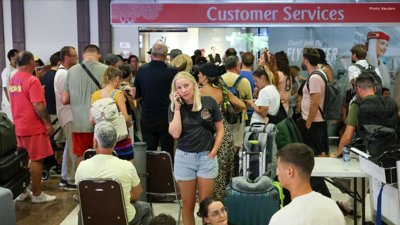 Middle East Conflict Causes Travel Chaos as Thousands of Flights Are Disrupted