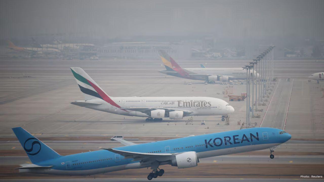 Airline Shares Recover Slightly as Limited Middle East Flights Begin Again