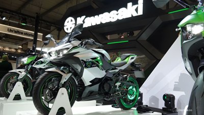 Kawasaki Patents Modular Electric Motorcycle
