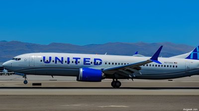 United Debuts Premium-Heavy 787-9 Jet