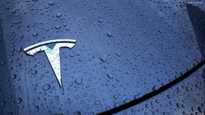 Musk Plans Massive Chip Factories in Texas to Power Future Tech