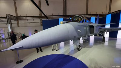 Saab Pushes Fighter Jet Deal in Peru Despite Political Challenges
