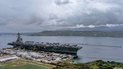 USS Ford Docks in Crete After Fire…