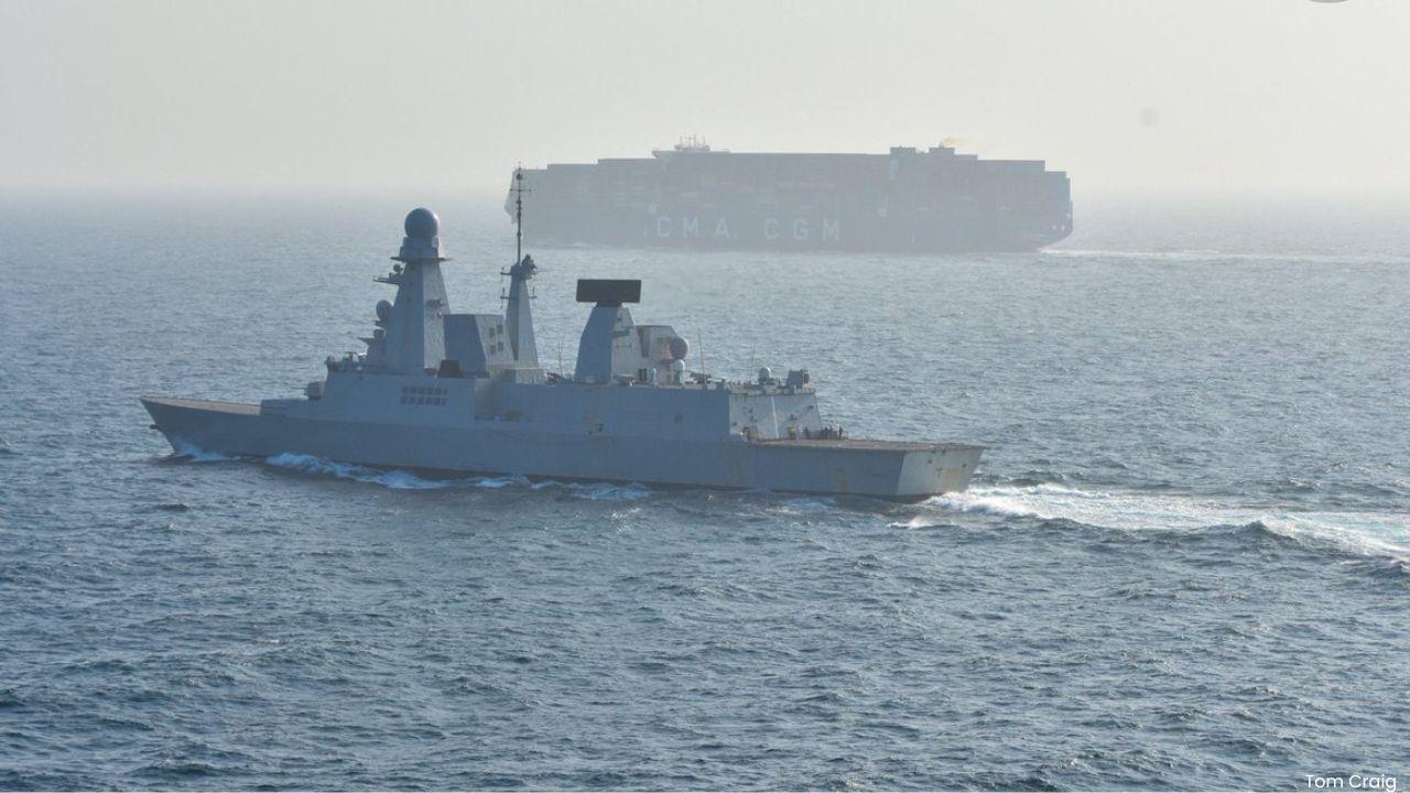 Red Sea Ships Urged to Go Dark Amid Houthi Threat