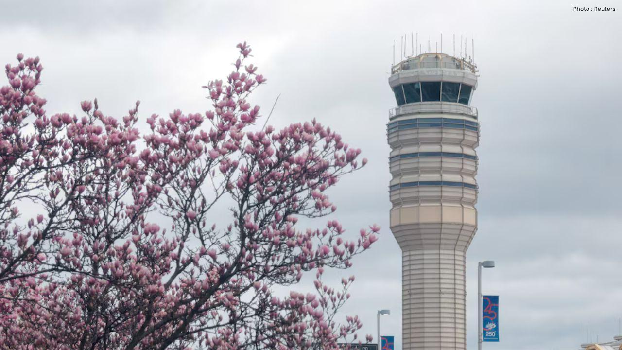 FAA Halts Flights at Washington Airports After Chemical Odor Disrupts Air Traffic