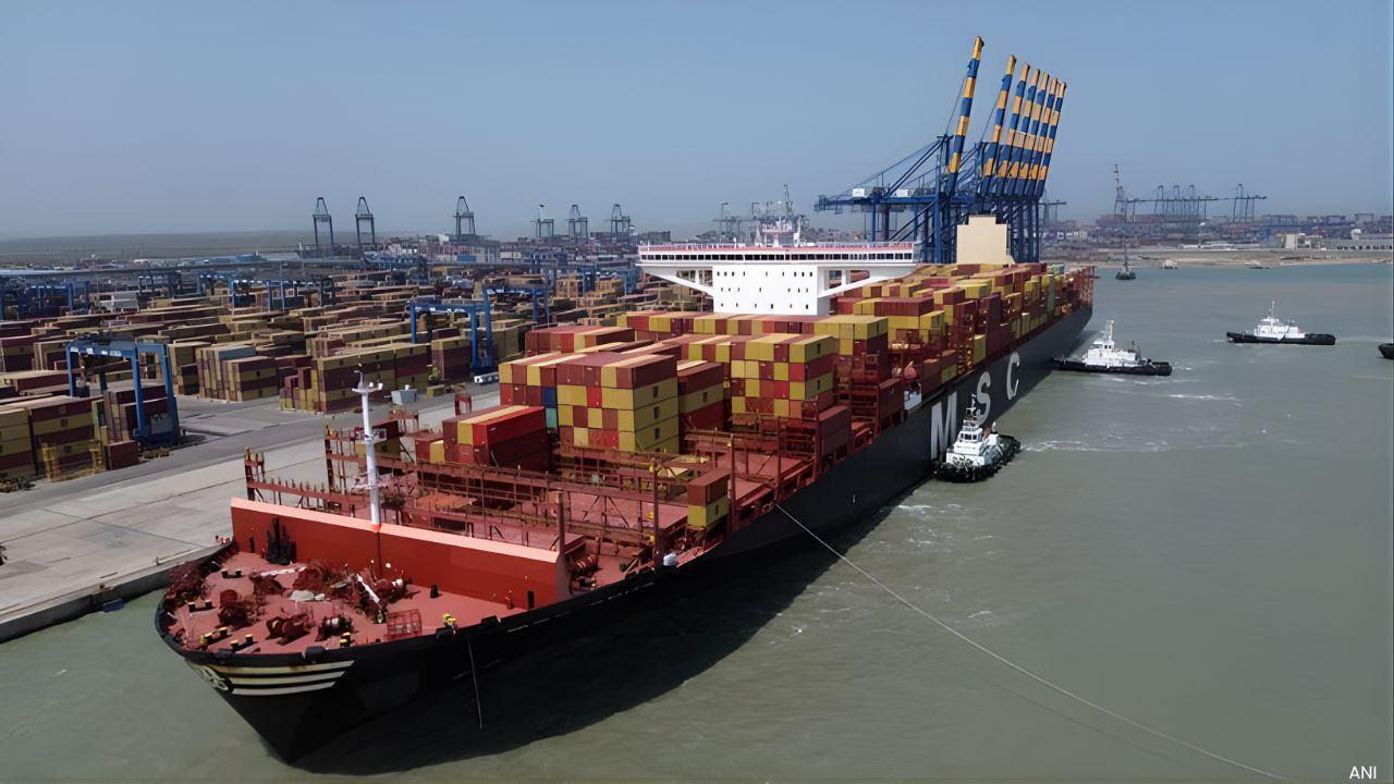 Kandla Port Surpasses 158 MT Cargo Milestone