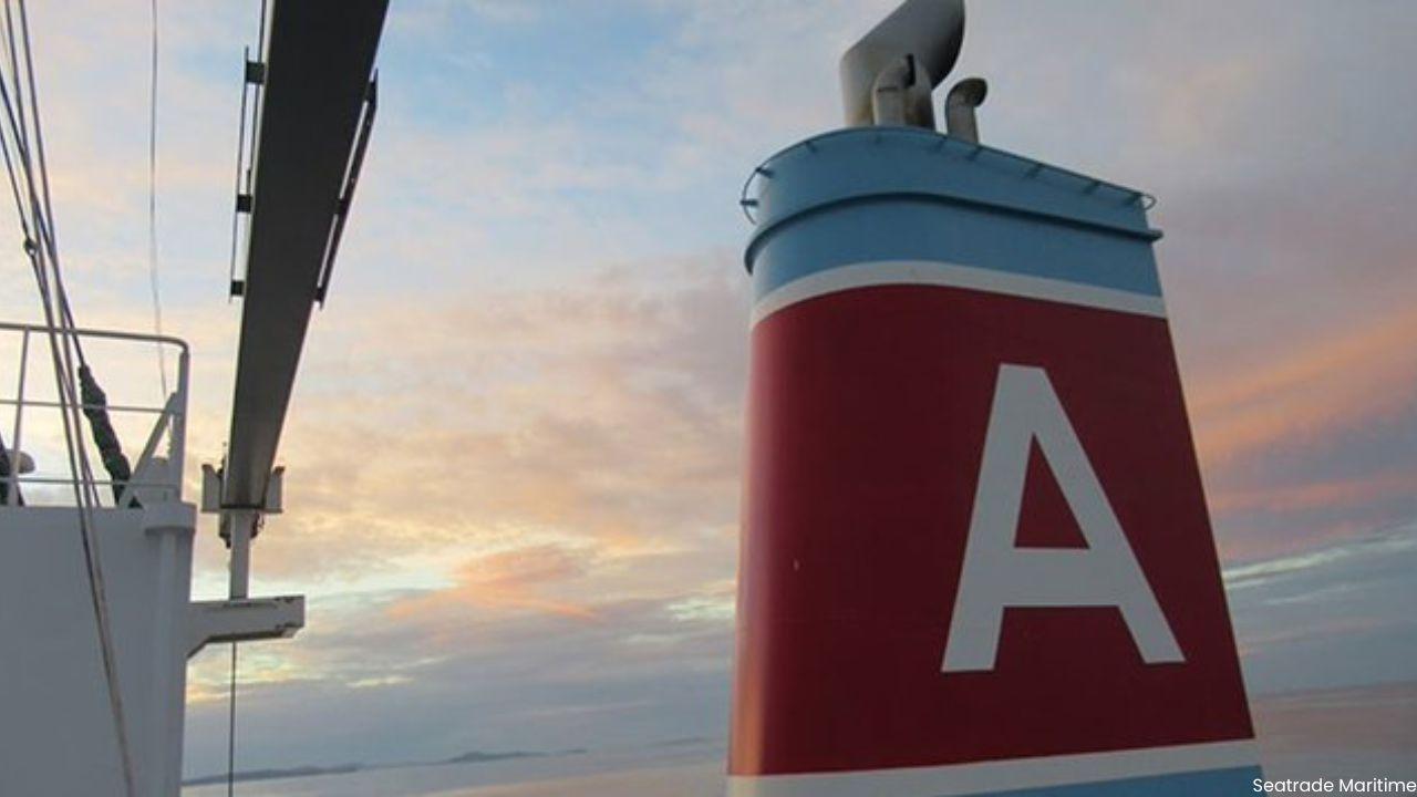 NYK Merges Bulk Units to Form Shipping Giant