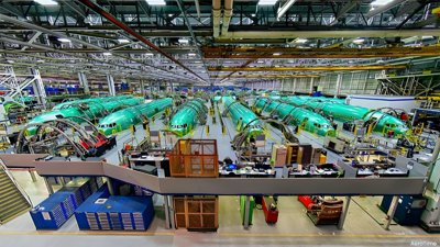 Boeing 737 Fuselage Rail Delays Shake Supply Chain
