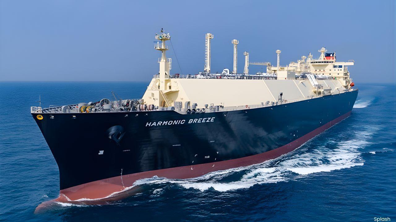 MOL Installs Wind Sail System on Coal Carrier First