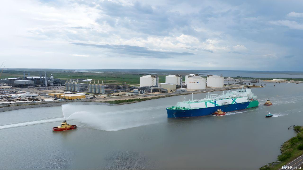 Golden Pass LNG Ships First Export Cargo Milestone