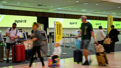 Spirit Airlines Nears Completion of Refunds After Sudden Shutdown Leaves Thousands Stranded