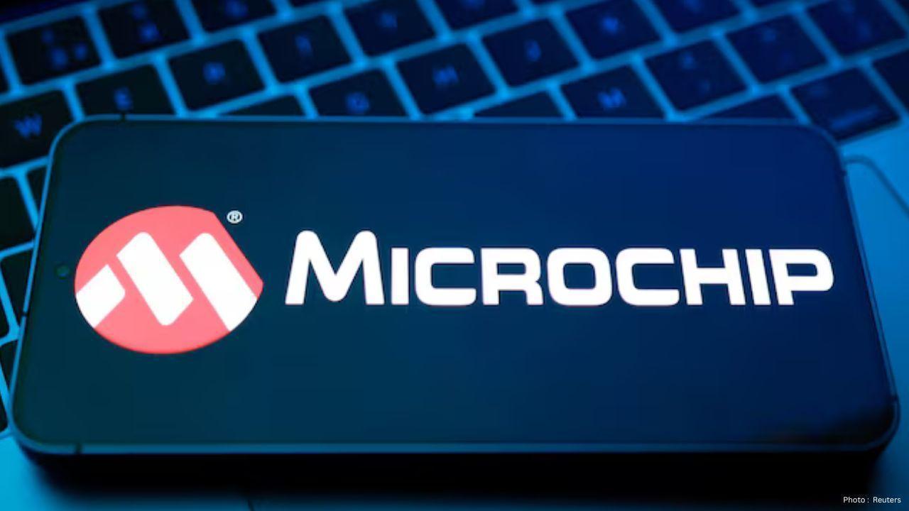 Microchip Technology Forecast Boosts Global Semiconductor Industry Outlook