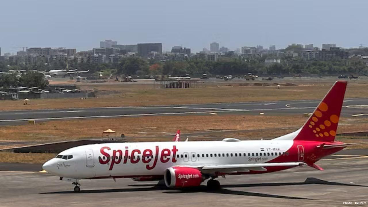 SpiceJet Funding Crunch Delays Pilot Pay as Airline Seeks Financial Support