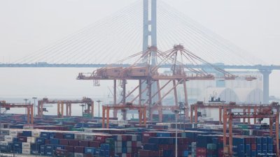 South Korea Approves $350 Billion U.S. Investment Plan Under Trade Deal