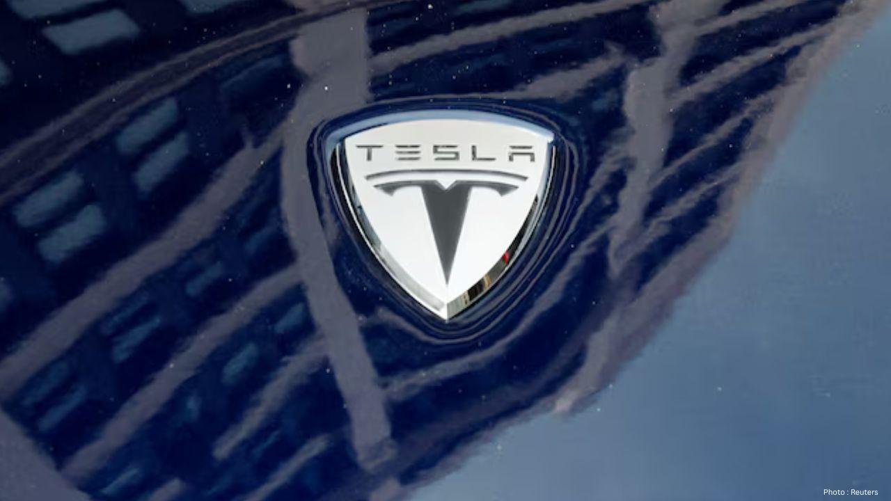 Sweden’s Concerns Over Tesla Self-Driving Tech Highlight Road Safety Debate in Europe