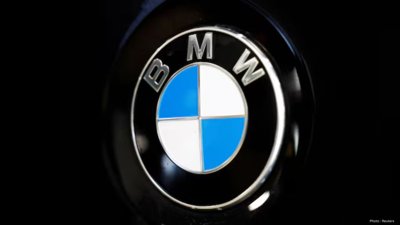 BMW Opens Worker Talks as Profit Warning Deepens Pressure on Carmaker