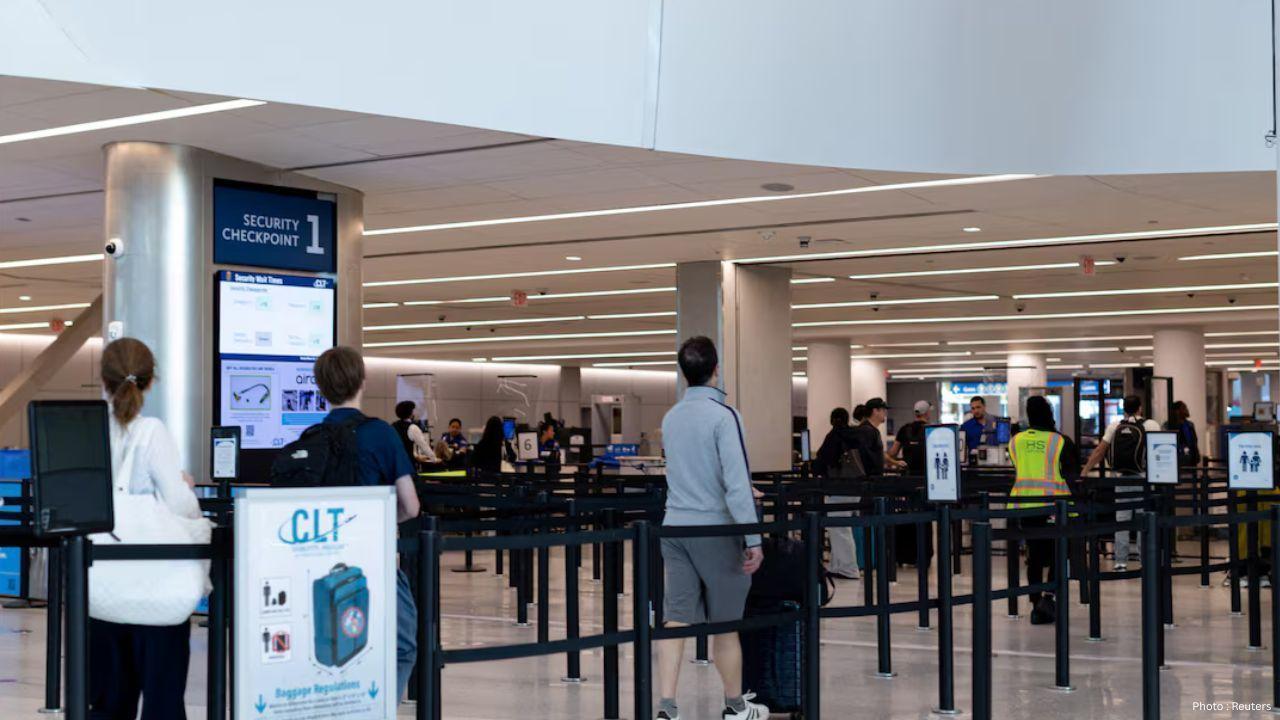Airline Ticket Prices May Stay High Even as Iran Deal Lowers Fuel Costs