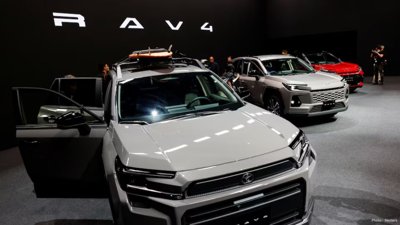 Toyota Global Sales Fall for Fourt…