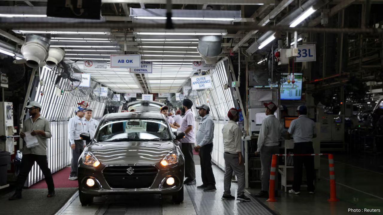 Maruti Suzuki Rethinks Strategy as Indian Buyers Shift From Budget Cars to Premium Features